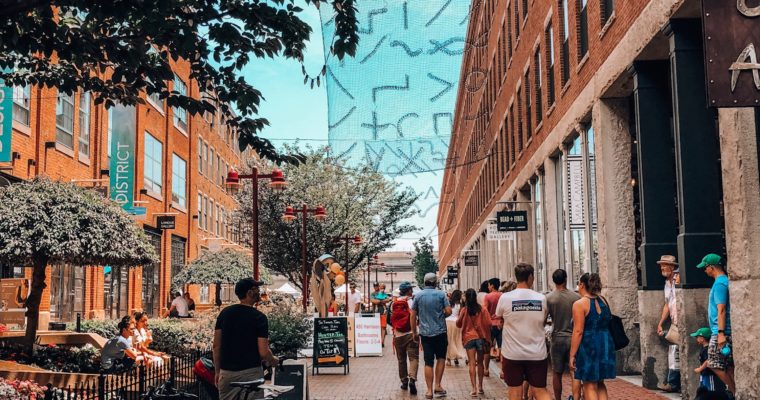 Road Trip Essentials: Tips for a long road trip